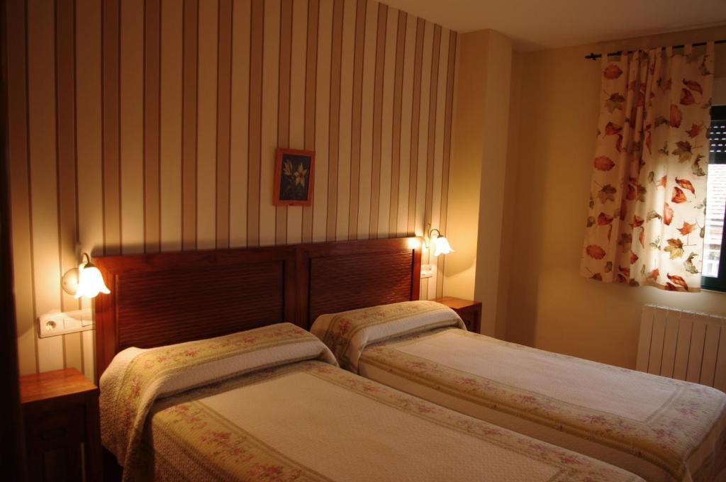 Aldeadávila de la Ribera Hotel La Jara-Arribes חדר תמונה